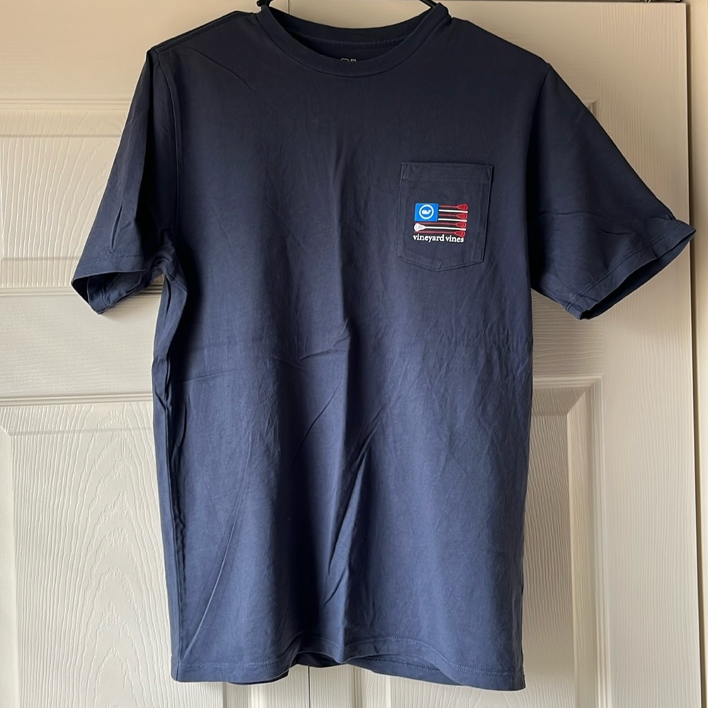 Youth vineyard vines U.S.A. Lacrosse tee